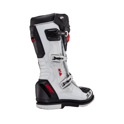 Boots 3.5 HydraDri